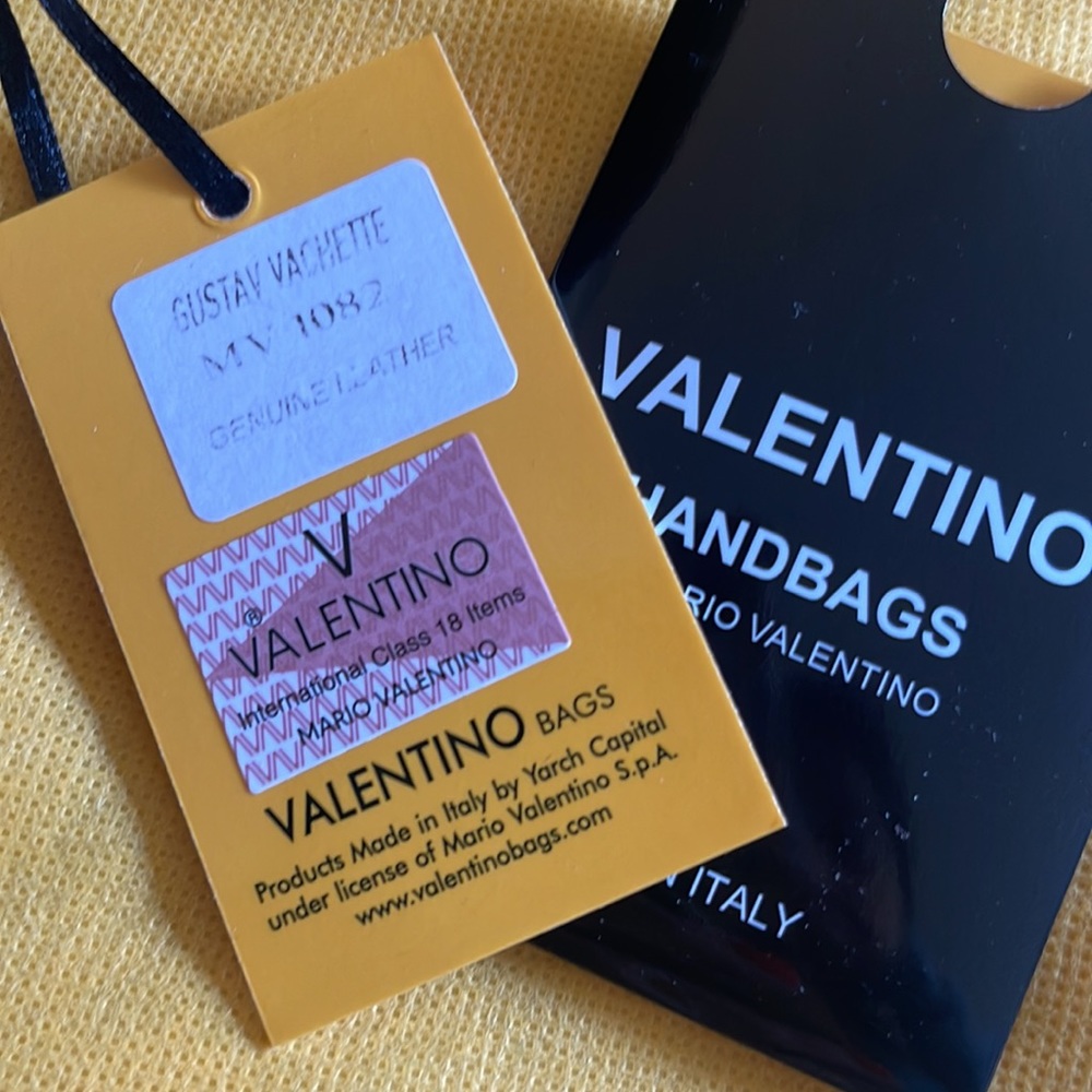 Valentino Brown Leather Weekender Bag - Picture 8 of 11